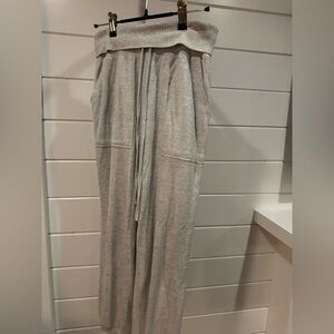 Aerie Light Gray Women's Sweatpants